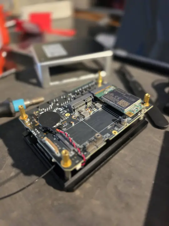 Placa electrónica de desarrollo propio